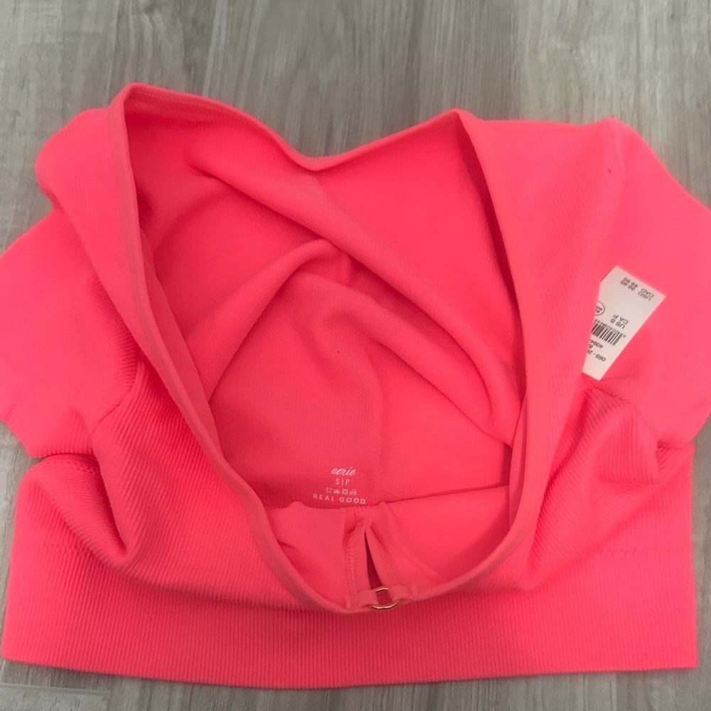 NWT Aerie Vibrant Pink Scoop Neck Crop Top - Picture 4 of 7